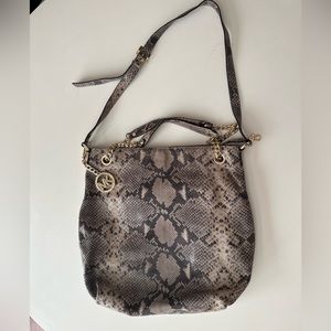 MICHAEL KORS Brown leather Python Snakeskin Hobo Handbag Purse Gold Chain